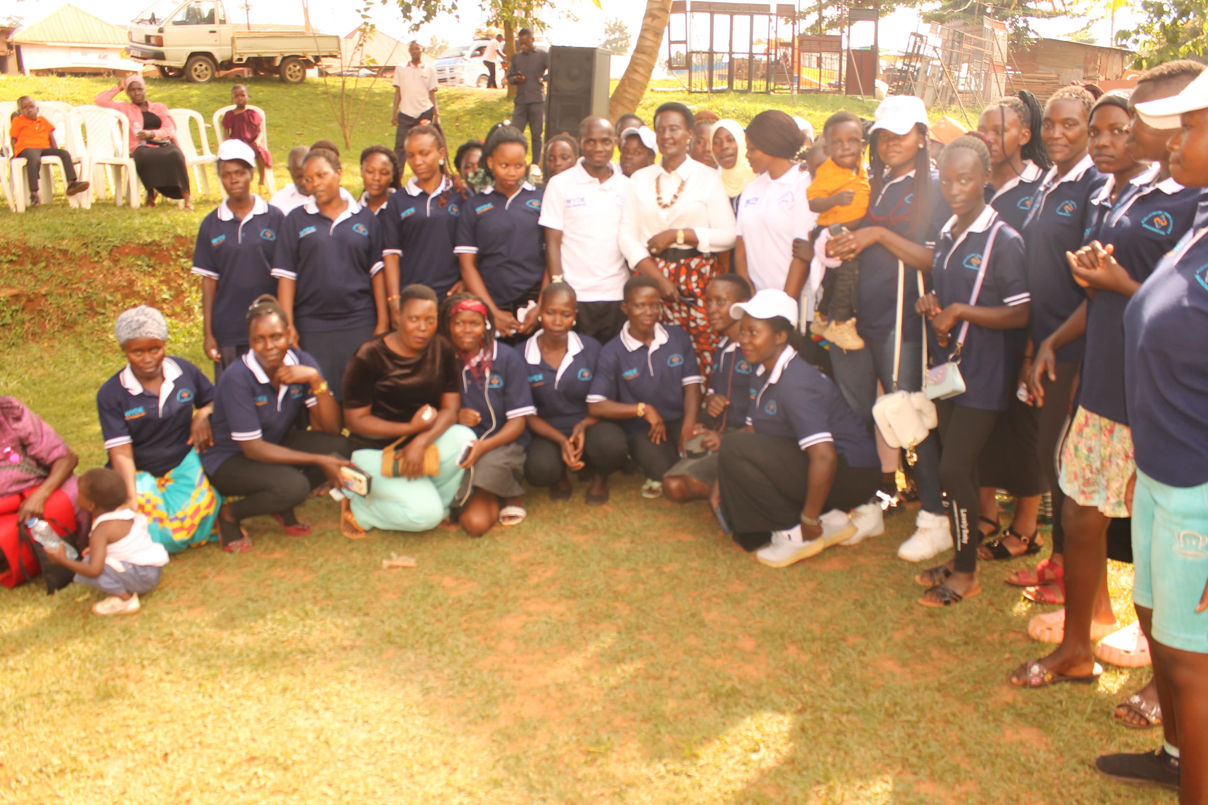 Another group photo with guest of honor